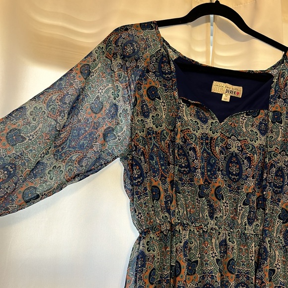 {Derek Heart} Boho Paisley Print Dress - Picture 3 of 9